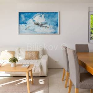 Prodaja,dvosoban stan s pogledom na more