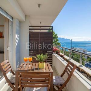 Prodaja,dvosoban stan s pogledom na more