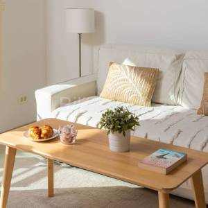 Prodaja,dvosoban stan s pogledom na more