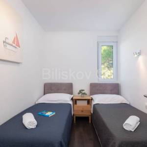 Prodaja,dvosoban stan s pogledom na more