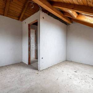 Prodaja,Hrvatski Leskovac,3 troetažna stana,ukupno 334.50 m2, roh bau 