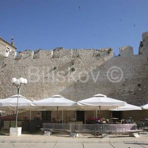 Prodaja,Trogir, palača za investiciju, prvi red do mora