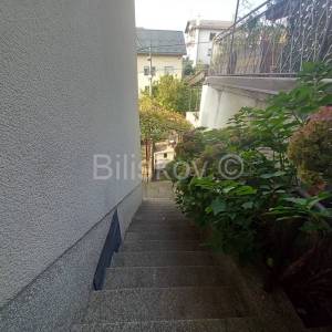 Prodaja,Zagreb,Gornja Kustošija, dvojna kuća s garažom,velika okućnica