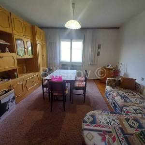 Prodaja,Zagreb,Gornja Kustošija, dvojna kuća s garažom,velika okućnica