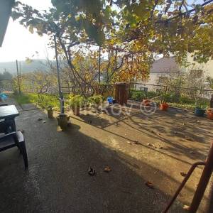 Prodaja,Zagreb,Gornja Kustošija, dvojna kuća s garažom,velika okućnica