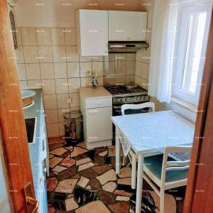 Prodaje se kuća, 170 m2, Karojba