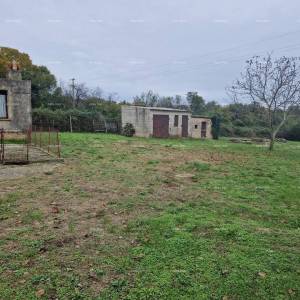 Prodaje se kuća, Barban