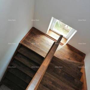 Prodaje se kuća sa bazenom, Peroj