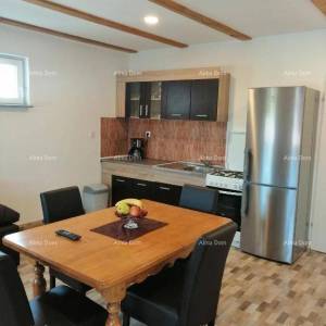 Prodaje se kuća sa bazenom, Peroj