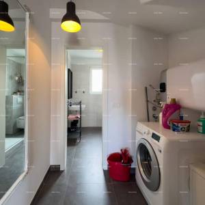 Prodaje se kuća u Novigradu, blizu mora