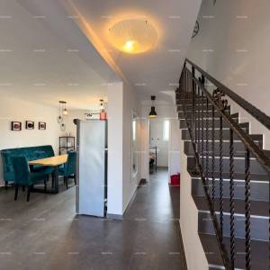 Prodaje se kuća u Novigradu, blizu mora