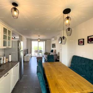 Prodaje se kuća u Novigradu, blizu mora