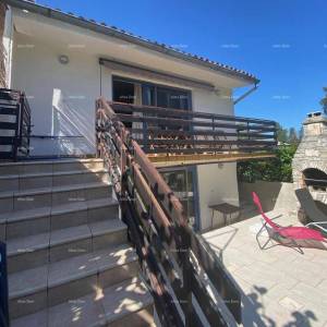 Prodaje se kuća u Umagu