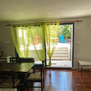 Prodaje se kuća u Umagu