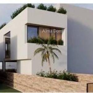 Prodaje se kuća  za adaptaciju, 135 m2, Novigrad