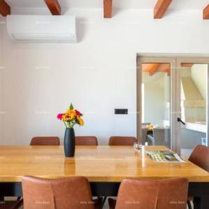 Prodaje se luksuzna vila u Labinu sa bazenom!