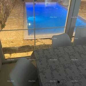 Prodaje se moderna kuća,  blizu Poreča