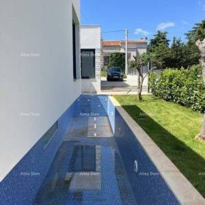 Prodaje se moderna vila, Rovinjsko selo!