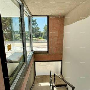 Prodaje se moderna vila u Rovinju