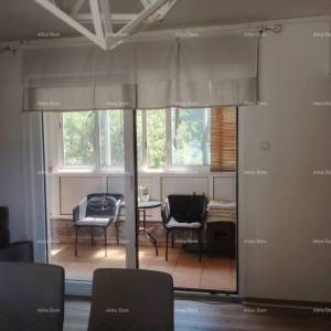 Prodaje se prostrani stan od 96 m² u Puli