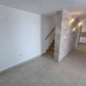 Prodaje se renovirana kuća, Barban