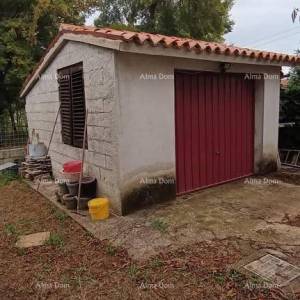 Prodaje se samostojeća kuća – Poreč