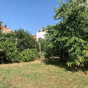 Prodaje se samostojeća kuća za renovaciju u centru Rovinja