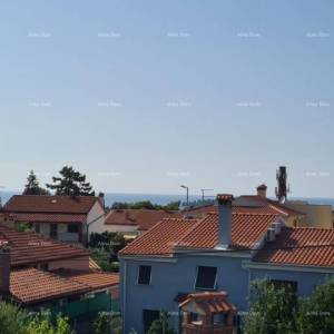 Prodaje se samostojeća kuća za renovaciju u centru Rovinja