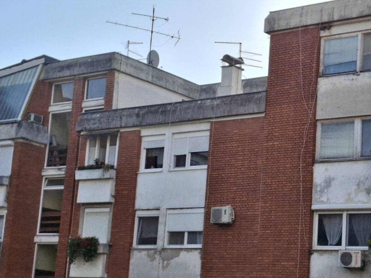 PRODAJEM DVOSOBAN STAN U VALPOVU