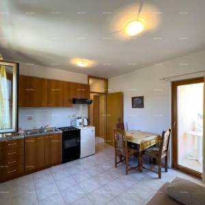 Prodajemo apartmansku kuću na mirnoj lokaciji u Medulinu!