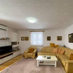 Prodajemo apartmansku kuću na mirnoj lokaciji u Medulinu!