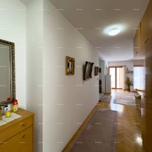 Prodajemo apartmansku kuću na mirnoj lokaciji u Medulinu!