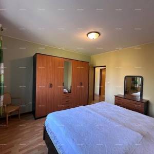 Prodajemo kuću sa pet apartmana na odličnoj lokaciji!