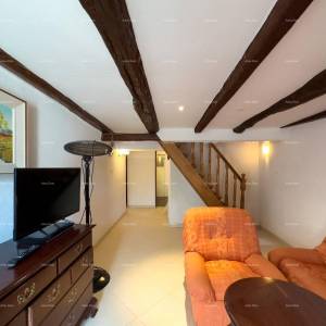 Prodajemo kuću u centru Ližnjana!