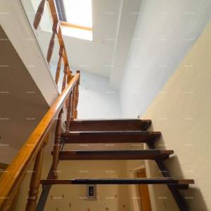 Prodajemo kuću u centru Ližnjana!