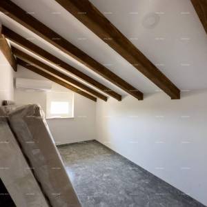 Prodajemo renoviranu Istarsku kamenu kuću u okolici Žminja!