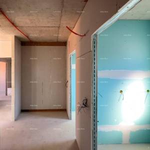 Prodajemo stan na drugom katu male zgrade!  Štinjan.