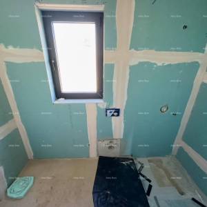 Prodajemo stan na drugom katu male zgrade!  Štinjan.