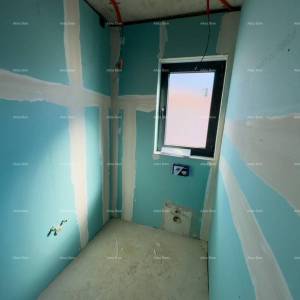 Prodajemo stan na drugom katu male zgrade!  Štinjan.