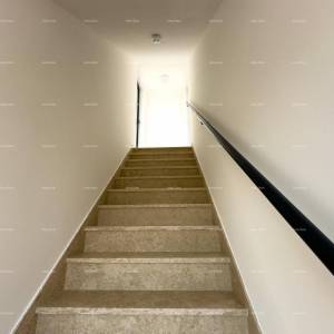 Prodajemo stan sa velikom krovnom terasom!