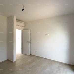 Prodajemo stan sa velikom krovnom terasom!