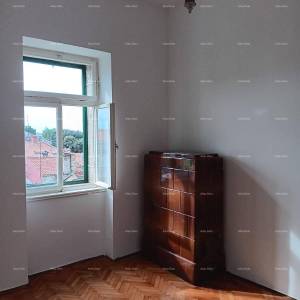 Prodajemo stan u centru Pule! Kaštel!