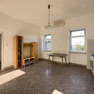 Prodajemo stan u centru Pule! Kaštel!