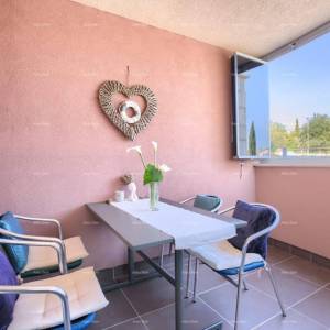 PULA - Dvosoban stan blizu mora. Veruda