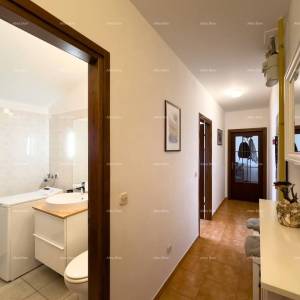 Pula, jednosoban stan u zgradi. Veruda.