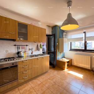 Pula, jednosoban stan u zgradi. Veruda.