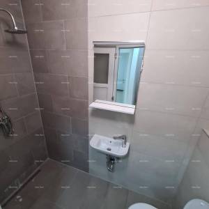 Pula! Kuća s 15 soba i s bazenom! Lokacija Veli vrh.