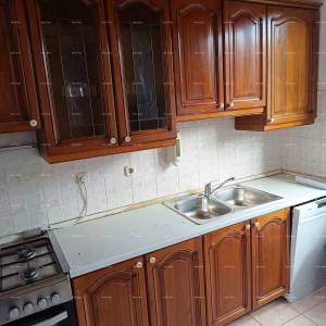 Pula. Kuća s poslovnim prostorom i garažom!