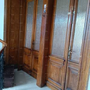 Pula. Kuća s poslovnim prostorom i garažom!