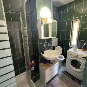 PULA, NAMJEŠTEN STAN 40 m², 600 m OD ARENE